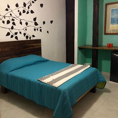 Habitacion Privada A 5 Minutos De La Playa Cancún Esterno foto